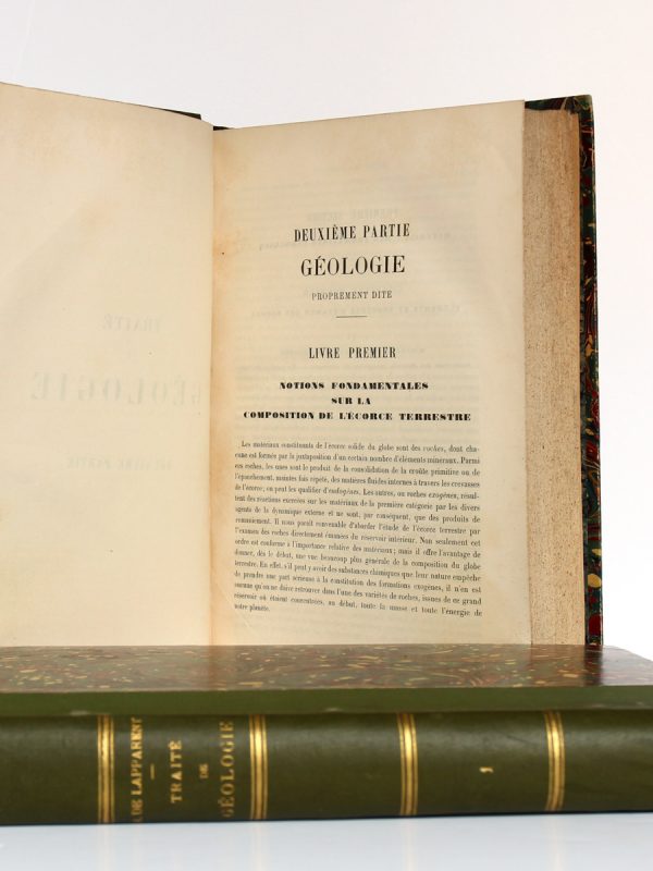Traité de géologie, A. de Lapparent. 3e édition. Librairie F. Savy, 1893. Première page volume 2.