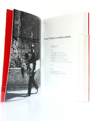 Jacques Villeglé - La Comédie urbaine. Éditions du Centre Pompidou, 2008. Pages intérieures.