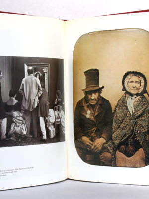 Chefs-d’œuvre de l'histoire de la photographie 1840-1940, Bruce BERNARD. Albin Michel, 1981. Pages intérieures.