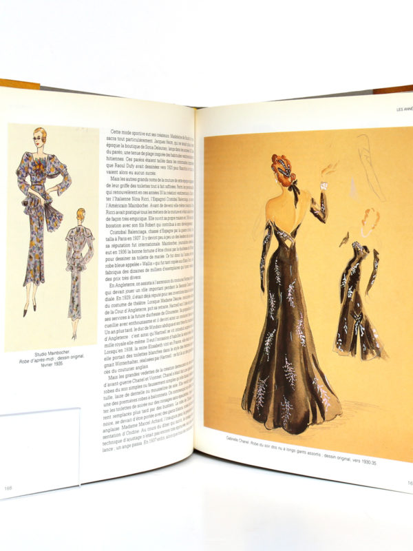 Histoire de la mode au XXe siècle, Yvonne DESLANDRES, Florence MÜLLER. Éditions Somogy, 1986. Pages intérieures 2.