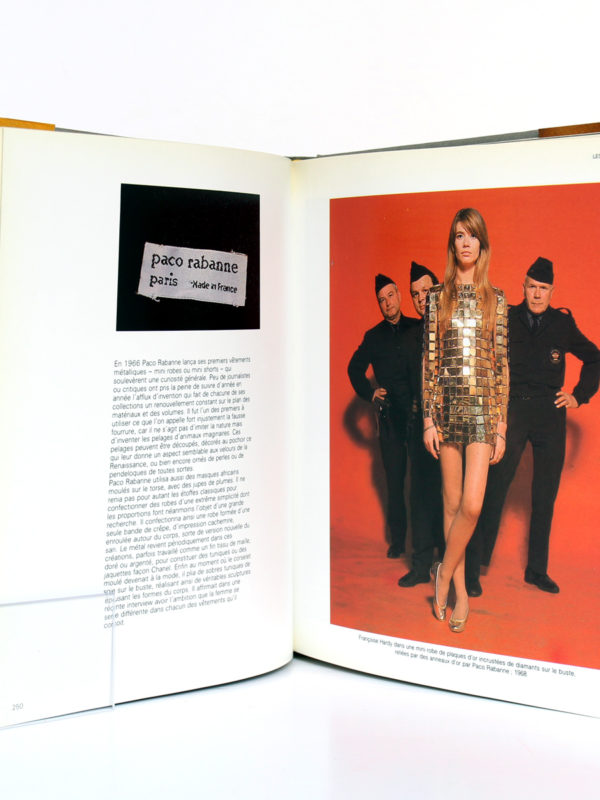 Histoire de la mode au XXe siècle, Yvonne DESLANDRES, Florence MÜLLER. Éditions Somogy, 1986. Pages intérieures 3.