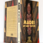 Maori Art and Culture. British Museum Press, 1998. Couverture : dos et plats.