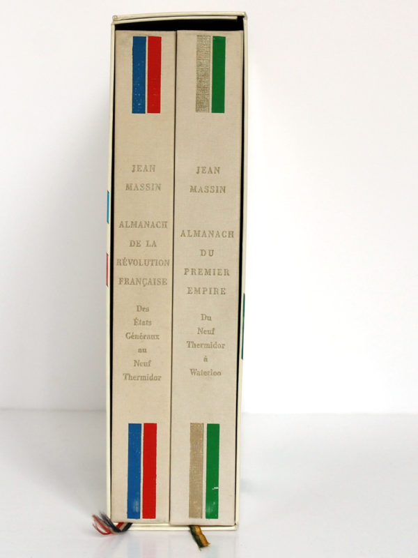 Almanach de la Révolution française et du Premier Empire, Jean Massin. Encyclopaedia Universalis, 1988. 2 volumes sous étui. Dos des volumes sous étui.