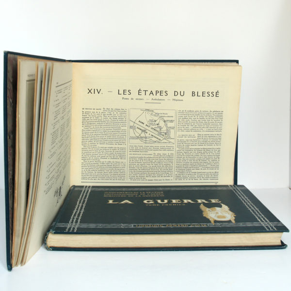 La Guerre. Documents de la section photographique de l'armée. 2 volumes. 1916. Tome second : pages intérieures 3.