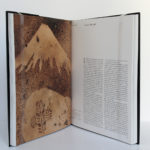 Beauté éternelle. L’art traditionnel japonais dans la collection Montgomery. Skira/Seuil, 2002. Pages intérieures 1.