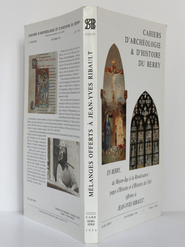 En Berry, du Moyen-Âge à la Renaissance. Société d'archéologie et d'histoire du Berry, 1996. Couverture : dos et plats.